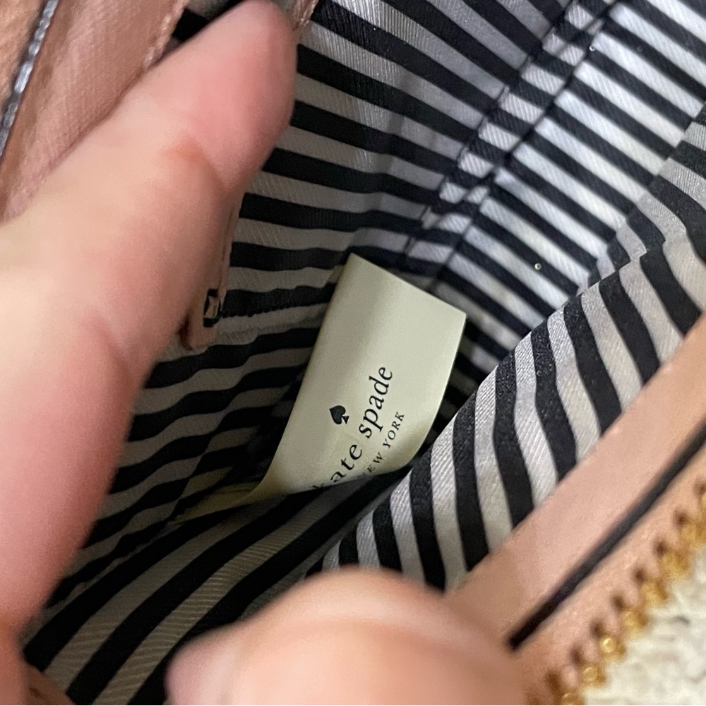 Kate Spade Bag - Picture 5 of 8